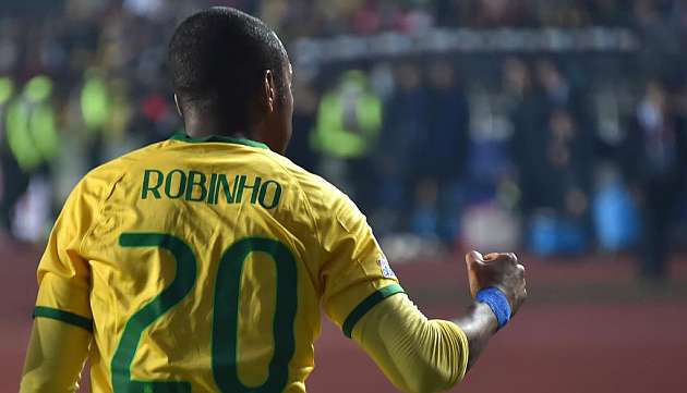 Robinho se va tres aos a China por un milln de euros al mes