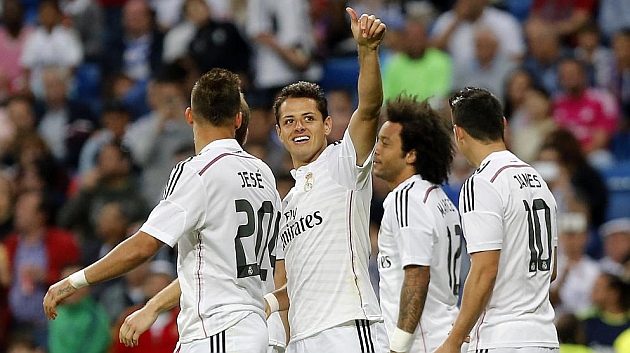 Chicharito celebra un gol con el Real Madrid. PABLO GARCA