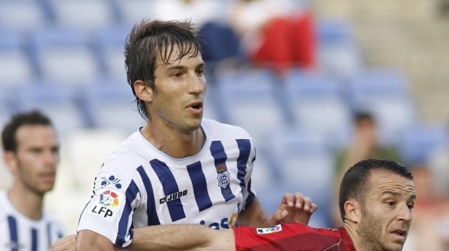 Borda (30) jugando con su equipo de aquel entonces, Recreativo de Huelva.