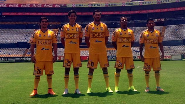 Un reforzado Tigres amenaza a Inter de Porto Alegre