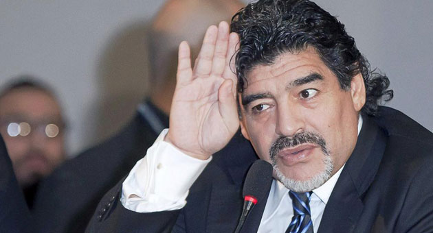 Maradona denunciar a su exmujer