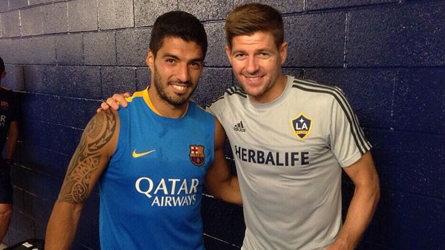 Luis Surez se reencuentra con Gerrard