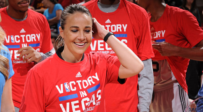 La pionera Becky Hammon sigue haciendo historia y conquista su primer 'ttulo' NBA