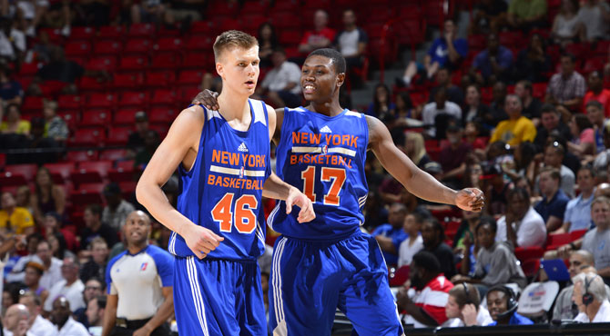 Porzingis, el gigante 'sevillano' de los Knicks, asume los abucheos de los fans de Nueva York