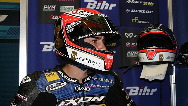 Xavi Vierge en una competencia de Moto 2