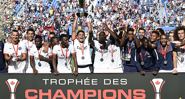Los jugadores del PSG celebran la supercopa francesa.