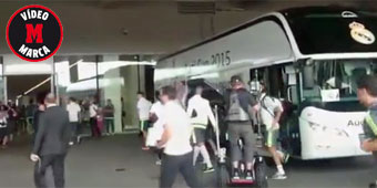VDEO: As fue la ovacin a Kroos en la llegada del Madrid al Allianz / RUBN JIMNEZ