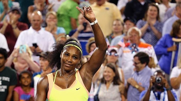 Serena Williams celebra su triunfo en Cincinnati