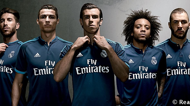 El Madrid presenta la camiseta para la Champions