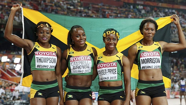 El cuarteto jamaicano, de izquierda a derecha: Veronica Campbell-Brown, Shelly-Ann Fraser Pryce, Elaine Thompson, and Natasha Morrison