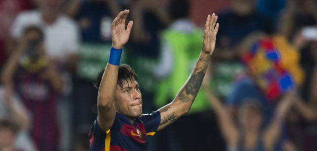 Neymar saludando al Camp Nou