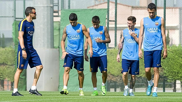 Neymar y Busquets en el entrenamiento del viernes junto a Luis Enrique, Surez y Messi