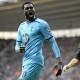 Adebayor rescinde su contrato con el Tottenham