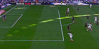 Isco est en fuera de juego en el gol de Benzema