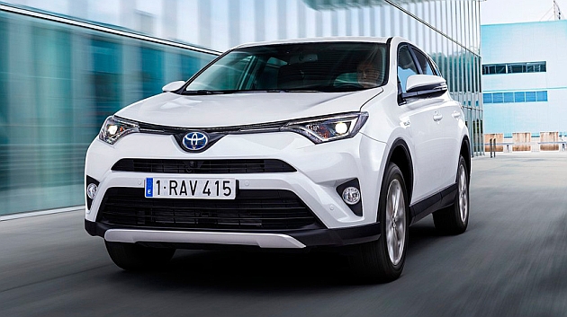Toyota extiende la tecnologa hbrida al RAV4