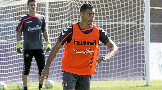 Samuel, en un entrenamiento con el Real Valladolid