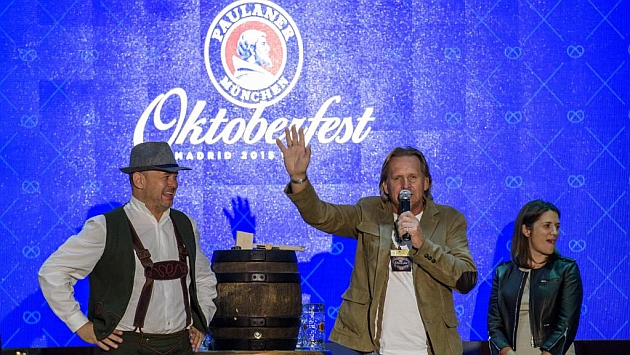 Bernd Schuster inaugurando el Madrid Oktoberfest 2015