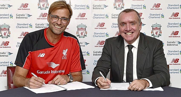 Klopp firma su contrato con el Liverpool