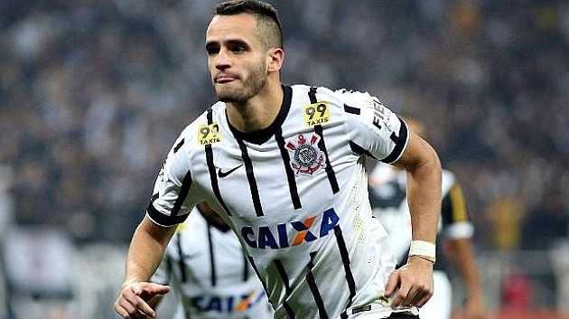 Atlético Mineiro deja vía libre a Corinthians
