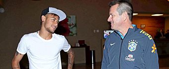 Dunga recupera a Neymar ante Argentina