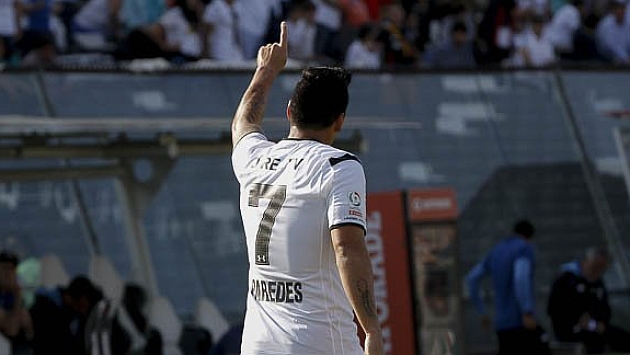Esteban Paredes, celebrando uno de sus goles. / Twitter: Colo Colo