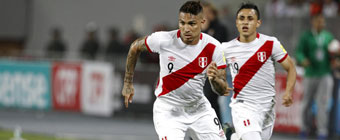 Inter de Porto Alegre prioriza el fichaje de Paolo Guerrero