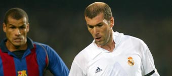 Rivaldo 'asciende' a Zidane