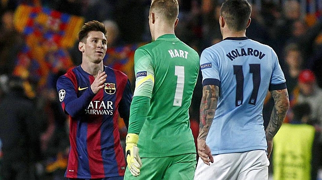 Messi saluda a Hart en el ltimo Barcelona-Manchester City de Liga de Campeones.