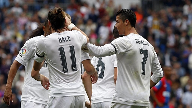 Bale y CR celebran juntos el gol