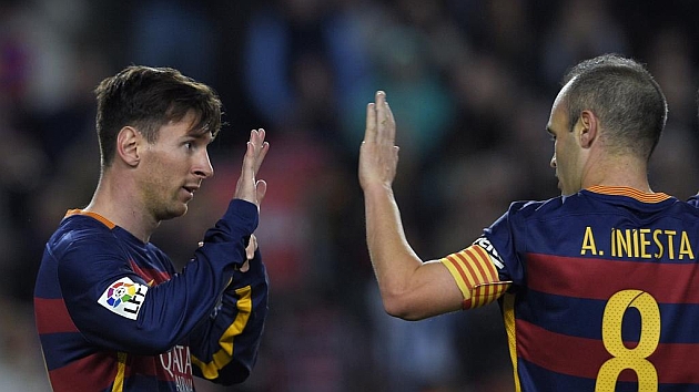Iniesta: Si Messi marca, bien; si no, también
