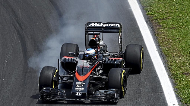 Alonso: ¿Quién llevaba delante en las 3 últimas curvas? Idiotas...