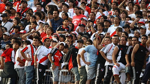 Aficionados de River Plate, en un partido de su equipo. / FOTO: Getty Images