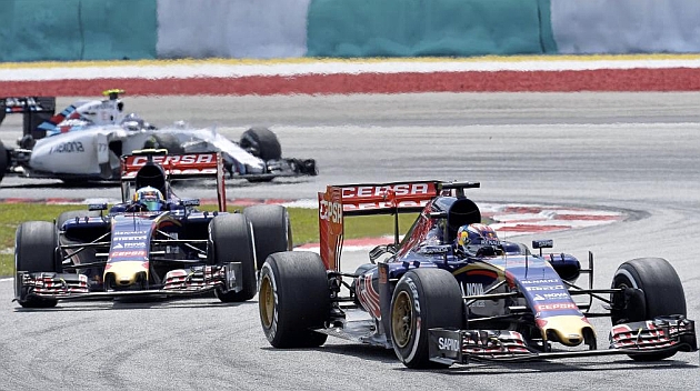 Carlos Sainz y Max Verstappen, durante el pasado Gran Premio de México /RV Racingpress