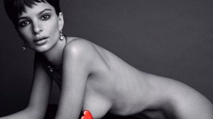 El desnudo integral de Emily Ratajkowski en Instagram