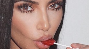 Kim Kardashian, desatada en Instagram con su posado integral