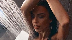 Sofa Suescun burla la censura de Instagram con una espectacular foto en la ducha