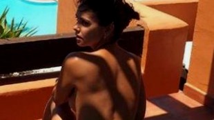 Cristina Pedroche no se corta publicando un posado en topless en Instagram
