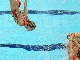 Las nadadoras espaolas, en pleno ejercicio (Foto: AFP)